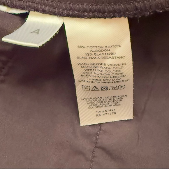 EUC Ann Taylor Factory Women's Cuffed Black Ankle Pants, 6 Curvy Fit - Picture 8 of 8